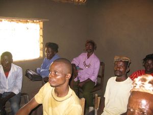 March 2015: participants at the meeting in Mozité, Yahuma District.