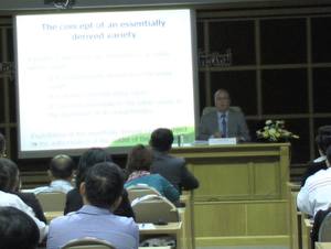 One opponent managed to sneak into the meeting room sand saw the UPOV president giving a lecture to 150 participants and officials.