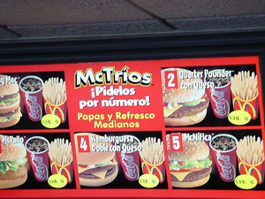 L'ALENA a ouvert la voie à des investissements directs étrangers massifs des États-Unis dans la transformation des aliments au Mexique : sur le menu chez McDonald.