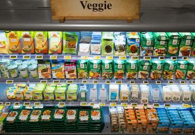 Las grandes empresas de alimentación se suben  al carro de la comida de origen vegetal-image